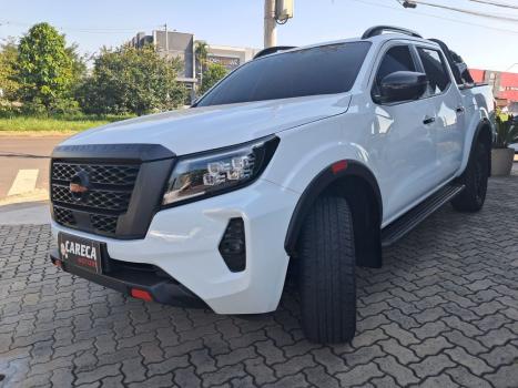 NISSAN Frontier 2.3 16V PRO4X CABINE DUPLA 4X4 BI-TURBO DIESEL AUTOM�TICO, Foto 3