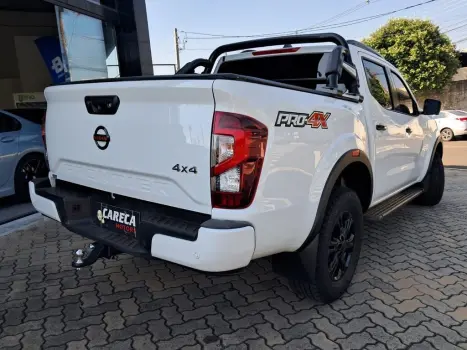 NISSAN Frontier 2.3 16V PRO4X CABINE DUPLA 4X4 BI-TURBO DIESEL AUTOM�TICO, Foto 13