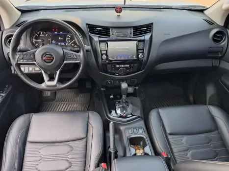 NISSAN Frontier 2.3 16V PRO4X CABINE DUPLA 4X4 BI-TURBO DIESEL AUTOM�TICO, Foto 16