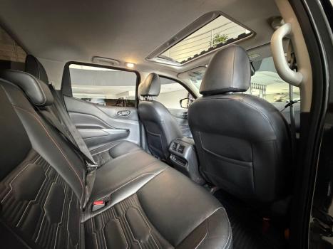 NISSAN Frontier 2.3 16V PRO4X CABINE DUPLA 4X4 BI-TURBO DIESEL AUTOM�TICO, Foto 12