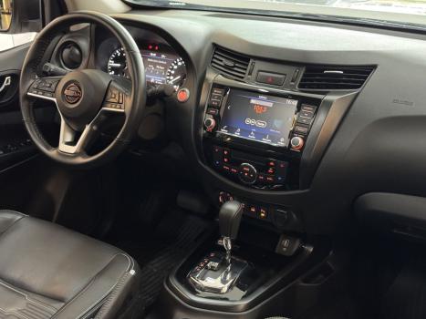NISSAN Frontier 2.3 16V PRO4X CABINE DUPLA 4X4 BI-TURBO DIESEL AUTOM�TICO, Foto 9