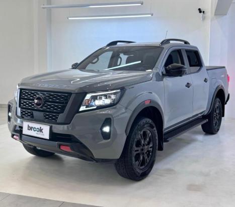 NISSAN Frontier 2.3 16V PRO4X CABINE DUPLA 4X4 BI-TURBO DIESEL AUTOM�TICO, Foto 2