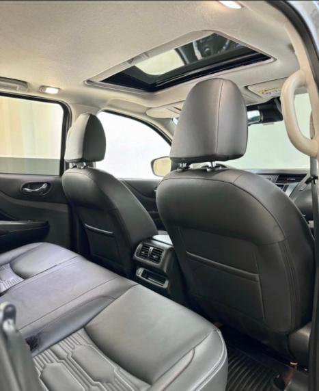 NISSAN Frontier 2.3 16V PRO4X CABINE DUPLA 4X4 BI-TURBO DIESEL AUTOM�TICO, Foto 6
