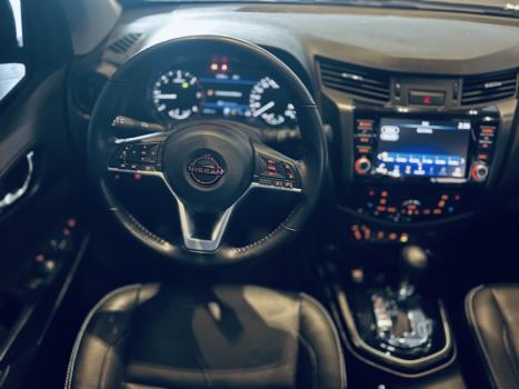 NISSAN Frontier 2.3 16V PRO4X CABINE DUPLA 4X4 BI-TURBO DIESEL AUTOM�TICO, Foto 8