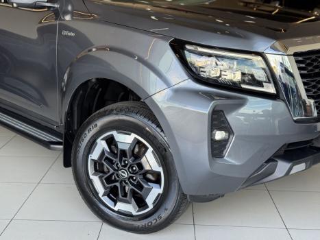 NISSAN Frontier 2.3 16V PLATINUM CABINE DUPLA 4X4 BI-TURBO DIESEL AUTOM�TICO, Foto 5