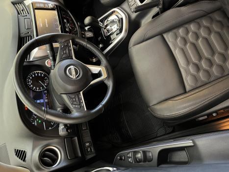 NISSAN Frontier 2.3 16V XE 4X4 CABINE DUPLA BI-TURBO DIESEL AUTOM�TICO, Foto 8