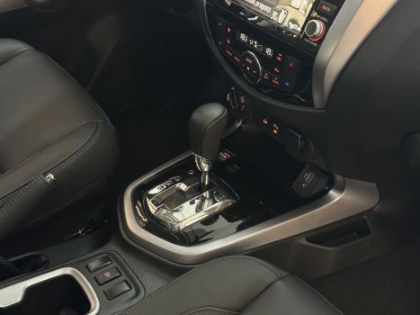 NISSAN Frontier 2.3 16V PLATINUM CABINE DUPLA 4X4 BI-TURBO DIESEL AUTOM�TICO, Foto 10