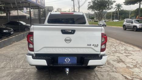 NISSAN Frontier 2.3 16V XE 4X4 CABINE DUPLA BI-TURBO DIESEL AUTOM�TICO, Foto 6