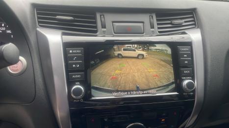 NISSAN Frontier 2.3 16V XE 4X4 CABINE DUPLA BI-TURBO DIESEL AUTOM�TICO, Foto 10
