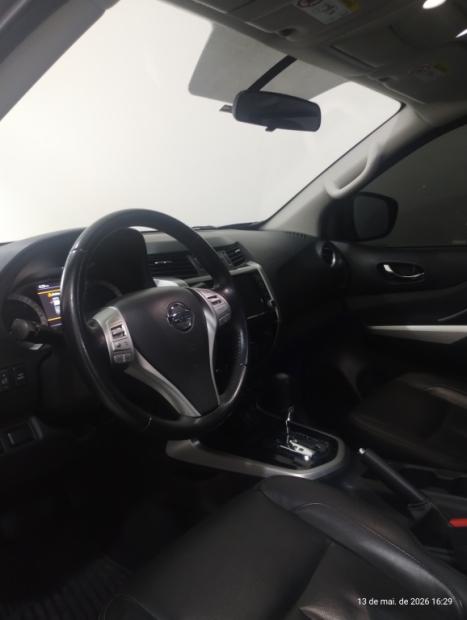 NISSAN Frontier 2.3 16V XE 4X4 CABINE DUPLA BI-TURBO DIESEL AUTOM�TICO, Foto 8