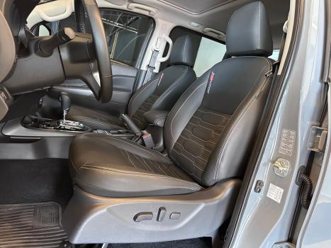 NISSAN Frontier 2.3 16V PRO4X CABINE DUPLA 4X4 BI-TURBO DIESEL AUTOM�TICO, Foto 7