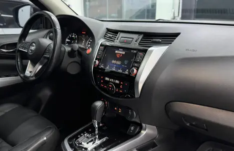 NISSAN Frontier 2.3 16V PLATINUM CABINE DUPLA 4X4 BI-TURBO DIESEL AUTOM�TICO, Foto 15