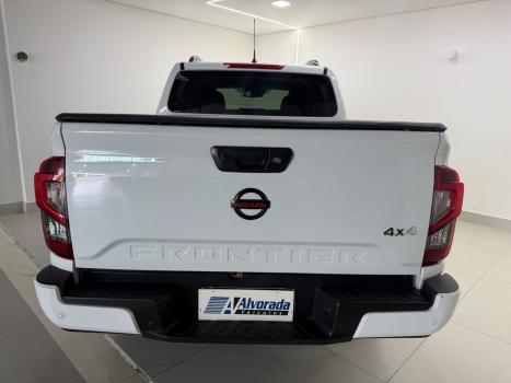 NISSAN Frontier 2.3 16V PRO4X CABINE DUPLA 4X4 BI-TURBO DIESEL AUTOM�TICO, Foto 12