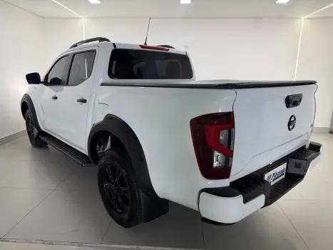 NISSAN Frontier 2.3 16V PRO4X CABINE DUPLA 4X4 BI-TURBO DIESEL AUTOM�TICO, Foto 14