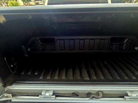 NISSAN Frontier 2.3 16V PRO4X CABINE DUPLA 4X4 BI-TURBO DIESEL AUTOM�TICO, Foto 10