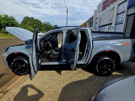NISSAN Frontier 2.3 16V PRO4X CABINE DUPLA 4X4 BI-TURBO DIESEL AUTOM�TICO, Foto 12