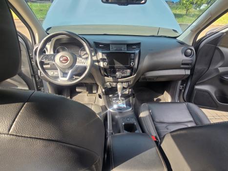 NISSAN Frontier 2.3 16V PRO4X CABINE DUPLA 4X4 BI-TURBO DIESEL AUTOM�TICO, Foto 15