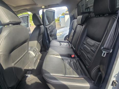 NISSAN Frontier 2.3 16V PRO4X CABINE DUPLA 4X4 BI-TURBO DIESEL AUTOM�TICO, Foto 18