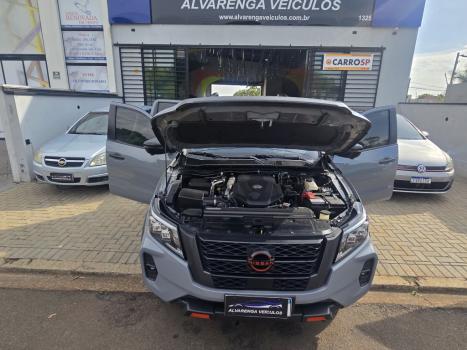 NISSAN Frontier 2.3 16V PRO4X CABINE DUPLA 4X4 BI-TURBO DIESEL AUTOM�TICO, Foto 21