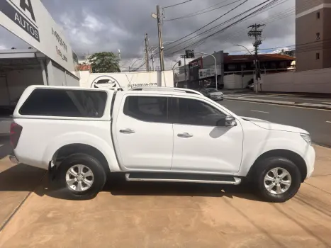 NISSAN Frontier 2.3 16V LE 4X4 CABINE DUPLA BI-TURBO DIESEL AUTOM�TICO, Foto 8