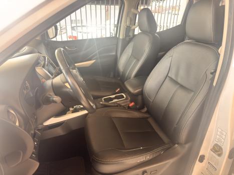 NISSAN Frontier 2.3 16V LE 4X4 CABINE DUPLA BI-TURBO DIESEL AUTOM�TICO, Foto 10
