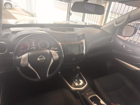 NISSAN Frontier 2.3 16V LE 4X4 CABINE DUPLA BI-TURBO DIESEL AUTOM�TICO, Foto 11