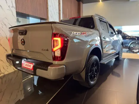 NISSAN Frontier 2.3 16V LE 4X4 CABINE DUPLA BI-TURBO DIESEL AUTOM�TICO, Foto 8