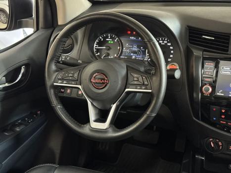 NISSAN Frontier 2.3 16V PRO4X CABINE DUPLA 4X4 BI-TURBO DIESEL AUTOM�TICO, Foto 7