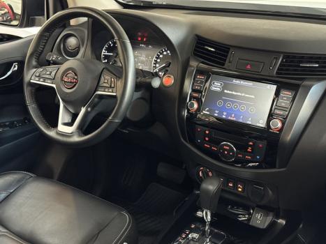 NISSAN Frontier 2.3 16V PRO4X CABINE DUPLA 4X4 BI-TURBO DIESEL AUTOM�TICO, Foto 12