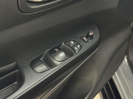 NISSAN Frontier 2.3 16V PRO4X CABINE DUPLA 4X4 BI-TURBO DIESEL AUTOM�TICO, Foto 18