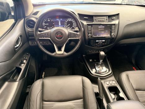 NISSAN Frontier 2.3 16V PRO4X CABINE DUPLA 4X4 BI-TURBO DIESEL AUTOM�TICO, Foto 3