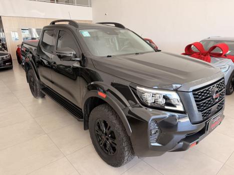 NISSAN Frontier 2.3 16V PRO4X CABINE DUPLA 4X4 BI-TURBO DIESEL AUTOM�TICO, Foto 8