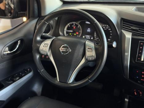NISSAN Frontier 2.3 16V LE 4X4 CABINE DUPLA BI-TURBO DIESEL AUTOM�TICO, Foto 7