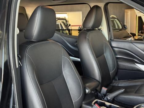 NISSAN Frontier 2.3 16V LE 4X4 CABINE DUPLA BI-TURBO DIESEL AUTOM�TICO, Foto 8