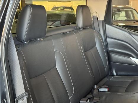 NISSAN Frontier 2.3 16V LE 4X4 CABINE DUPLA BI-TURBO DIESEL AUTOM�TICO, Foto 11