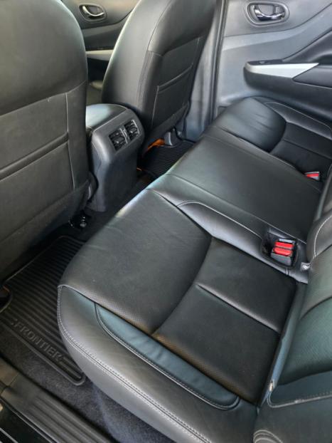 NISSAN Frontier 2.3 16V XE 4X4 CABINE DUPLA BI-TURBO DIESEL AUTOM�TICO, Foto 7