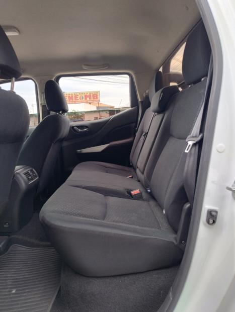 NISSAN Frontier 2.3 ATTACK CABINE DUPLA BI-TURBO DIESEL AUTOM�TICO, Foto 14