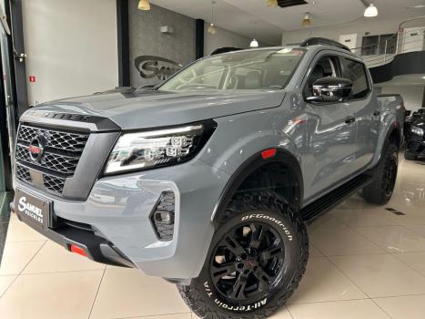 NISSAN Frontier 2.3 16V PRO4X CABINE DUPLA 4X4 BI-TURBO DIESEL AUTOM�TICO, Foto 2