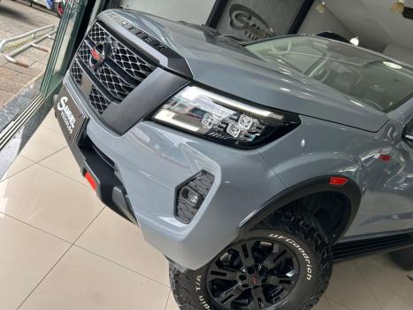 NISSAN Frontier 2.3 16V PRO4X CABINE DUPLA 4X4 BI-TURBO DIESEL AUTOM�TICO, Foto 4