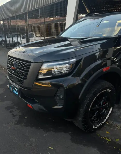 NISSAN Frontier 2.3 16V PRO4X CABINE DUPLA 4X4 BI-TURBO DIESEL AUTOM�TICO, Foto 9