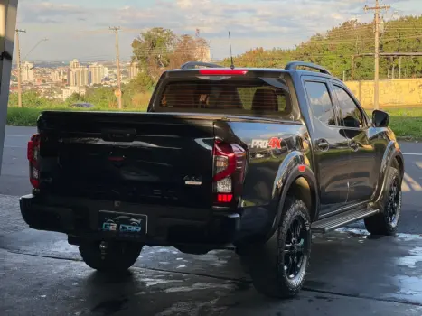 NISSAN Frontier 2.3 16V PRO4X CABINE DUPLA 4X4 BI-TURBO DIESEL AUTOM�TICO, Foto 14