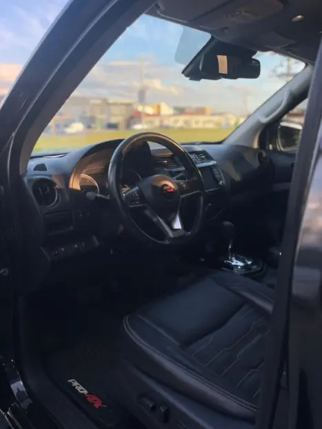 NISSAN Frontier 2.3 16V PRO4X CABINE DUPLA 4X4 BI-TURBO DIESEL AUTOM�TICO, Foto 22