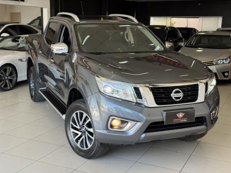 NISSAN Frontier 2.3 16V LE 4X4 CABINE DUPLA BI-TURBO DIESEL AUTOM�TICO, Foto 2