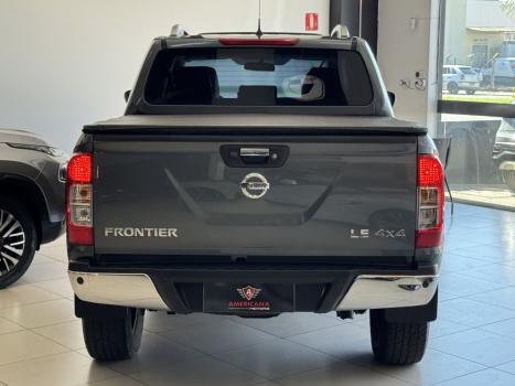 NISSAN Frontier 2.3 16V LE 4X4 CABINE DUPLA BI-TURBO DIESEL AUTOM�TICO, Foto 7