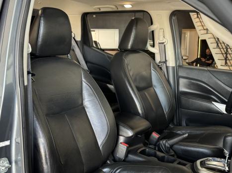 NISSAN Frontier 2.3 16V LE 4X4 CABINE DUPLA BI-TURBO DIESEL AUTOM�TICO, Foto 8