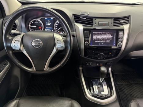 NISSAN Frontier 2.3 16V XE 4X4 CABINE DUPLA BI-TURBO DIESEL AUTOM�TICO, Foto 5