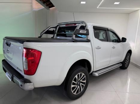 NISSAN Frontier 2.3 16V XE 4X4 CABINE DUPLA BI-TURBO DIESEL AUTOM�TICO, Foto 10