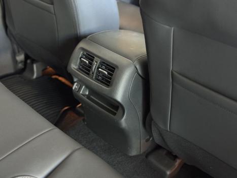 NISSAN Frontier 2.3 16V PLATINUM CABINE DUPLA 4X4 BI-TURBO DIESEL AUTOM�TICO, Foto 11