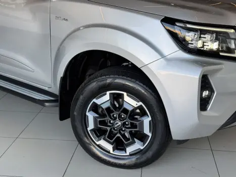 NISSAN Frontier 2.3 16V PLATINUM CABINE DUPLA 4X4 BI-TURBO DIESEL AUTOM�TICO, Foto 19