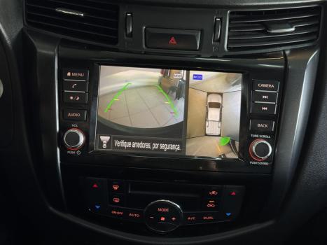 NISSAN Frontier 2.3 16V PRO4X CABINE DUPLA 4X4 BI-TURBO DIESEL AUTOM�TICO, Foto 23